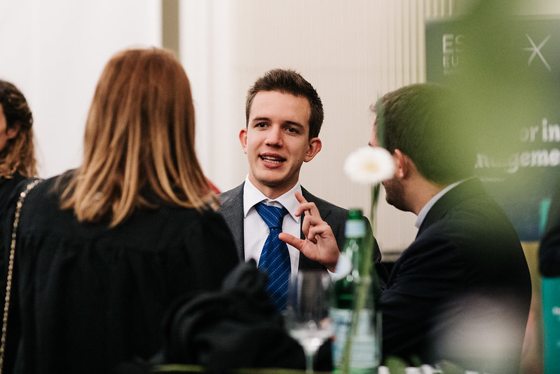 bachelor degree in management