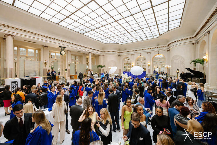 Picture: The Graduation Reception hosted at the Waldorf Hilton