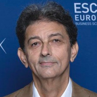 Isaac Getz, Co-Auteur de L’entreprise altruiste aux éditions Albin Michel (2019)