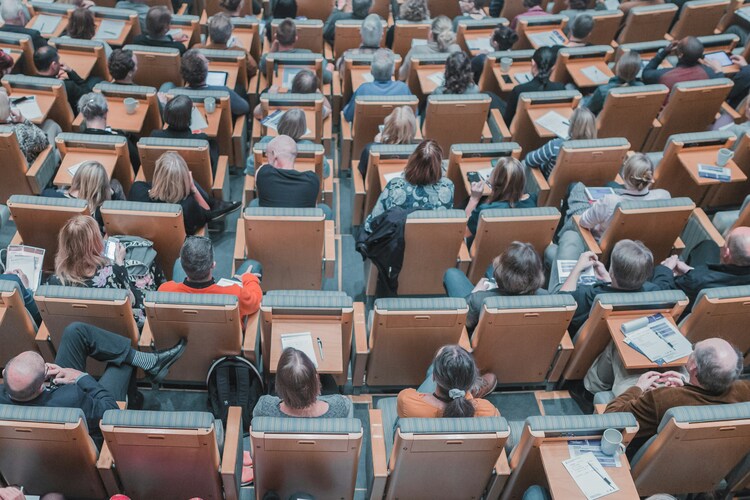 
FUS (Forschungsunterseminar)

