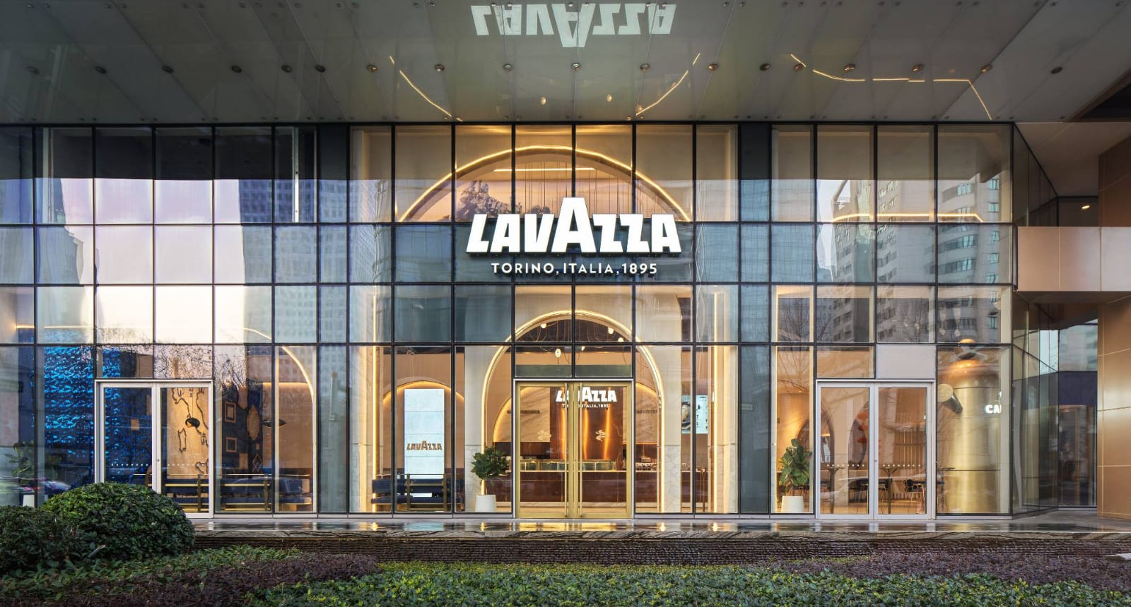 Lavazza flagship store in Shanghai 
