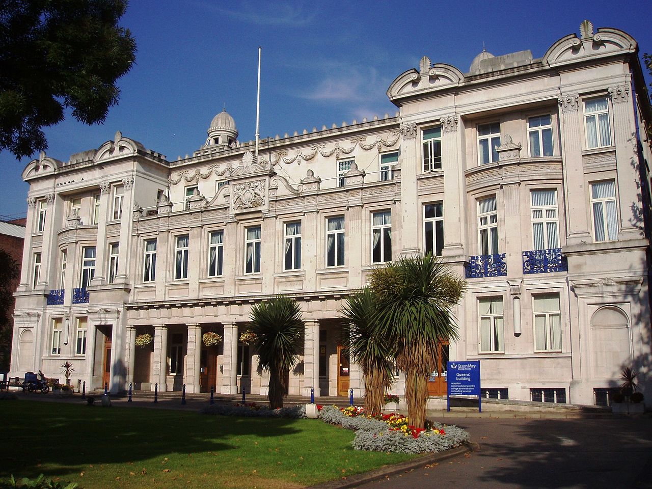Queen Mary University of London Queen Mary University of London
