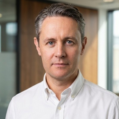 Ian Hallet  - ESCP Business School