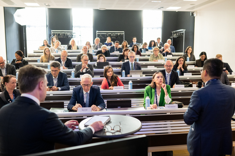 A speech of DEC Leadership Summit EMEA on AI and Higher Education