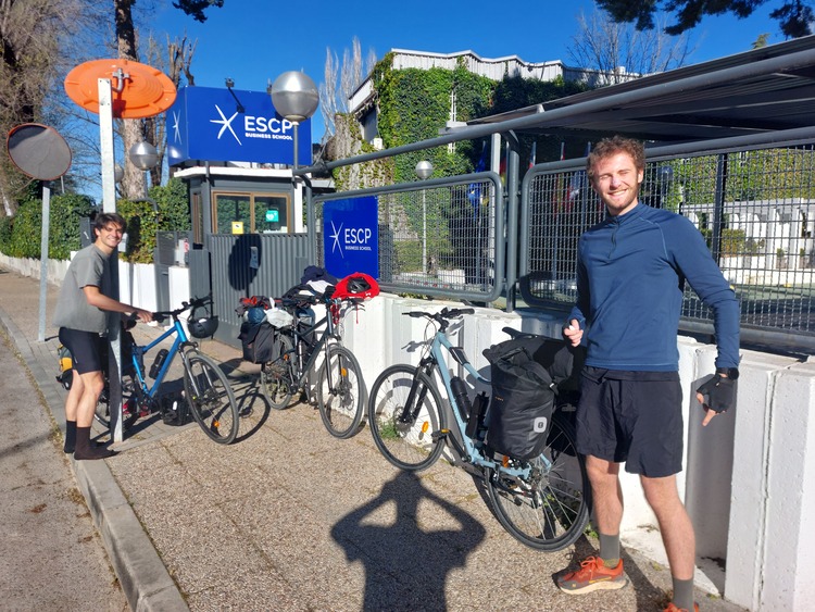 Green mobility competition winning group