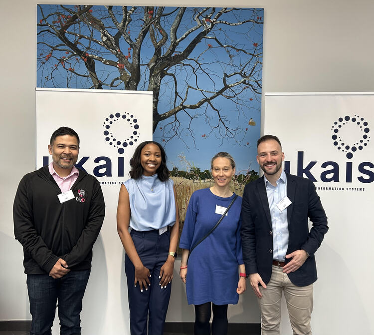  Phylicia Babb and ESCP Professor Petros Chamakiotis presented their research on digital transformation in healthcare at the UK Academy for Information Systems conference in 2023.

