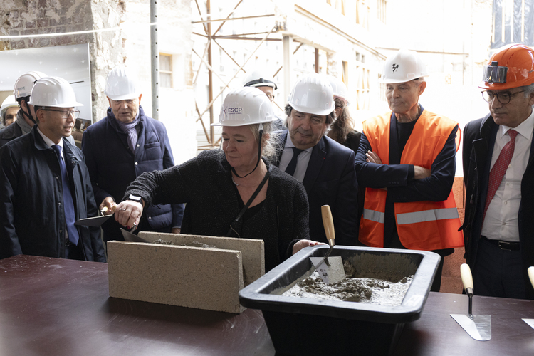 Renovation of Its Historic République Campus