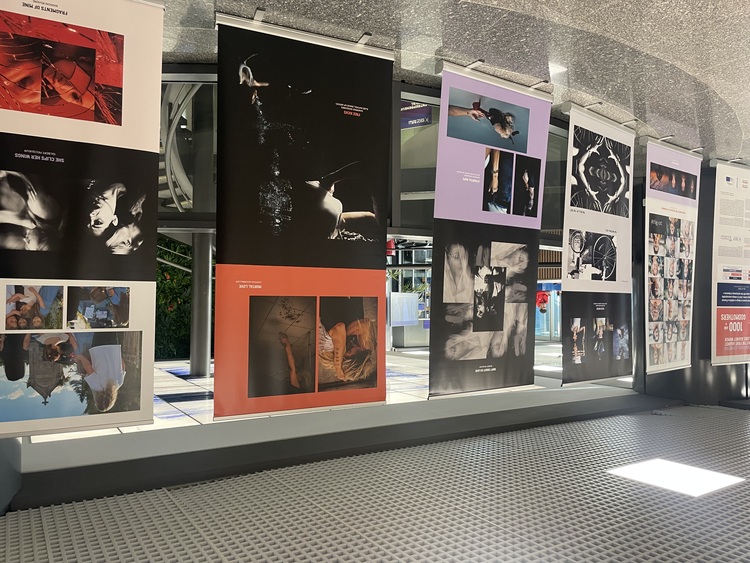 travelling exhibition