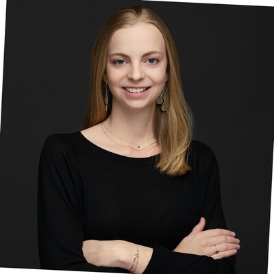 Anna Csoklich, Master in Management alumna