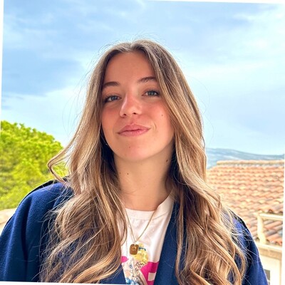 Louise Blin, Bachelor in Management student