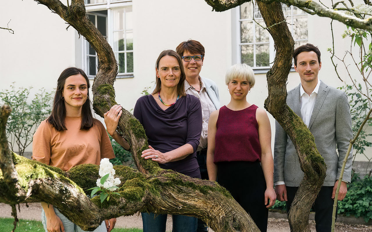 Team of the chair of  Environment and Economics,with From left to right: Ann Ziegler, Prof. Dr. Sylvie Geisendorf, Andrea Gommans, Laura Merz, Simon Rabaa, ESCP Business School, Berlin Campus