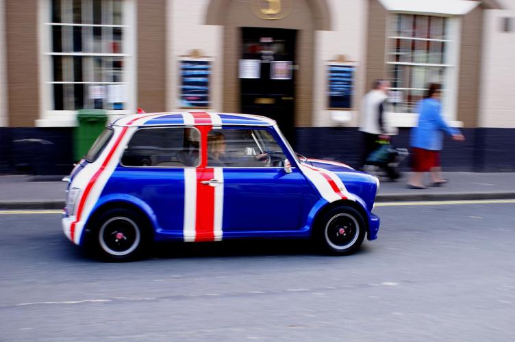 Union Jack Mini - Photo by Martin Pettitt