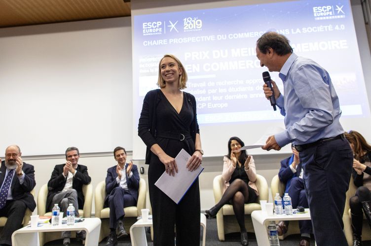 Prix du meilleur mémoire ESCP en commerce 4.0 Chaire E.Leclerc "Prospective du Commerce dans la société 4.0"