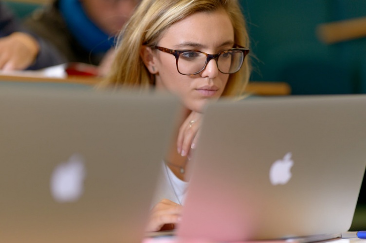 ESCP Turin Campus delivers classes on-line