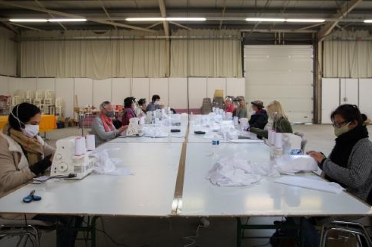 © LAURENT PERPIGNA IBAN / HANS LUCAS [copyright]