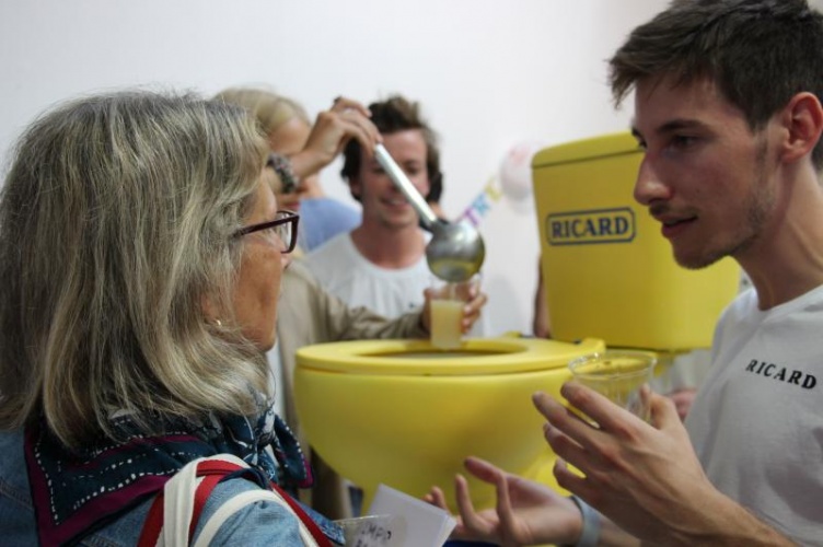 Toilettes artistiques