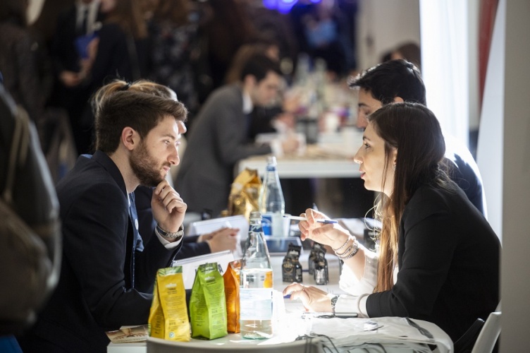 Bachelor in Management - Internship Opportunities and Postgraduate Options