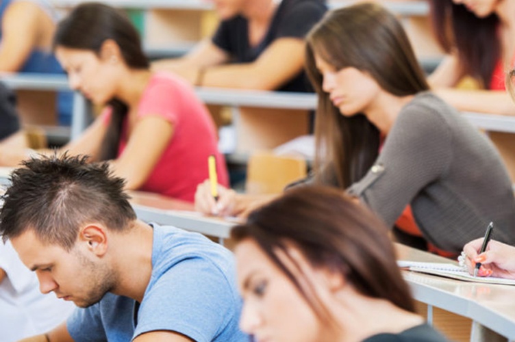 © L'ADN [copyright]