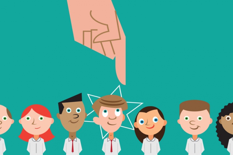 What students’ qualities are required for a successful candidate