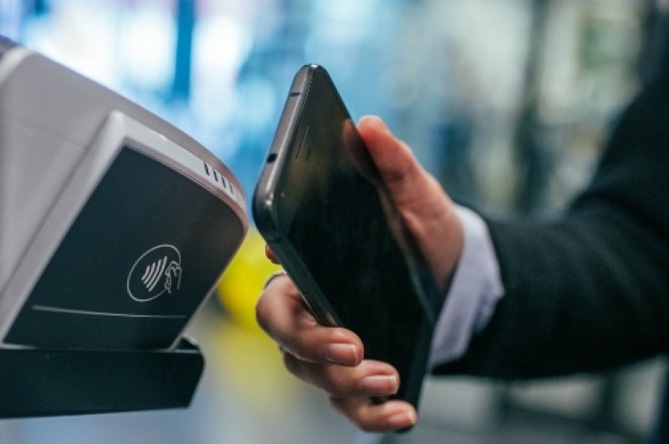 © LSE Business Review [copyright]