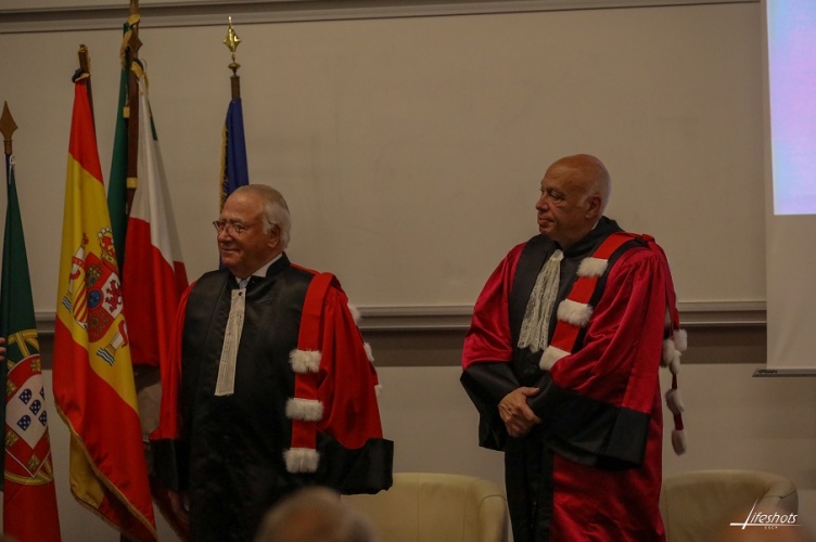 Doctorat Honoris Causa