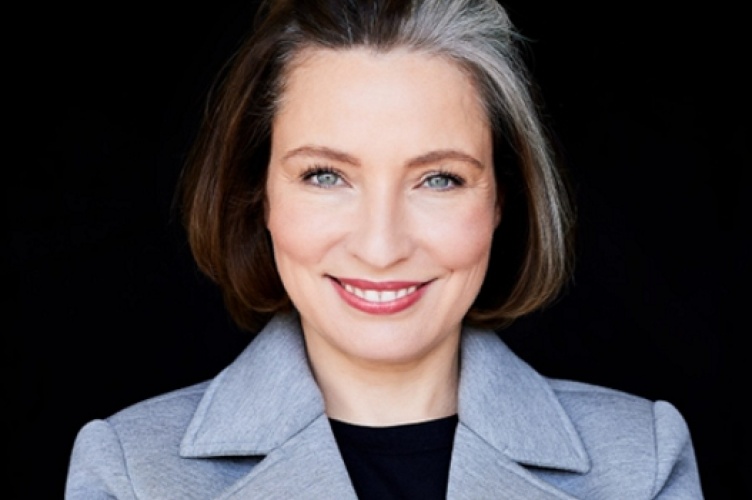 Mrs. Miriam van Straelen