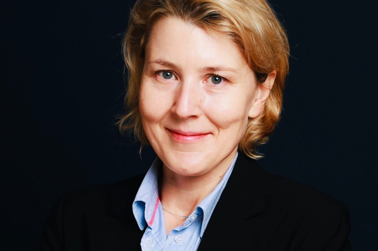 Photo of Prof Alberta Di Giuli, dean of ESCP's Turin campus