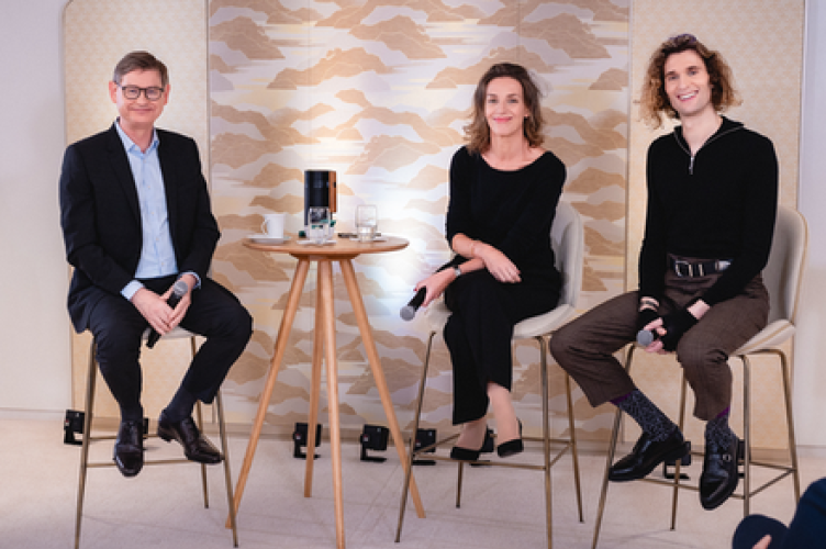 academic dialogue between Cyrille Vigneron, President and CEO of Cartier, and the two scientific directors of the ‘Turning Points’ Chair, HEC Paris Professor Anne Laure Sellier and ESCP Professor Benjamin Voyer
