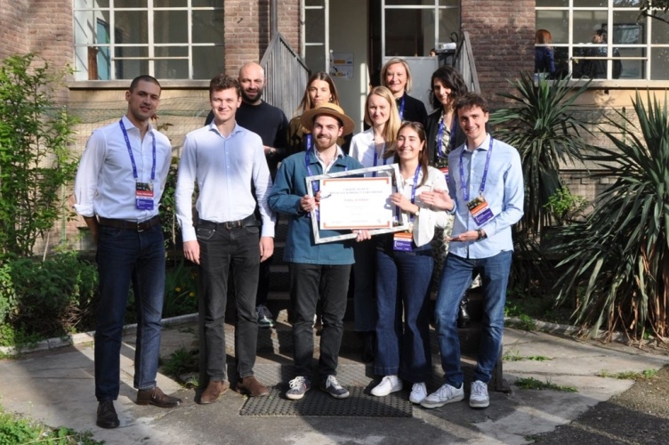 DADA team - winning team ot the 2024 "Choose to Act! Pitch Your Project for Change" 