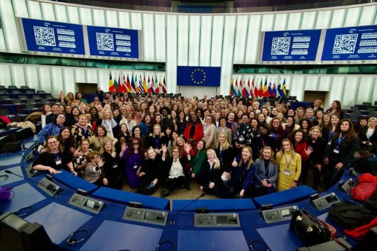 Photo of the PWN Global Summit