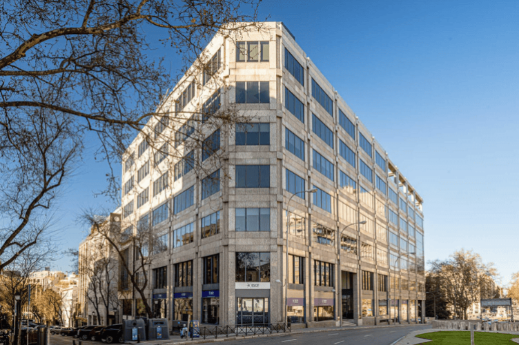 ESCP Business School lanza nuevas especializaciones gratuitas en Marketing Digital y Ciberseguridad para PYMES