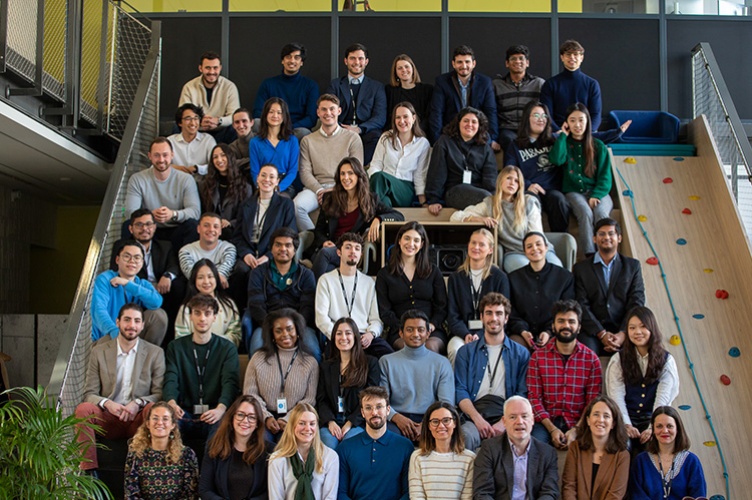 Award for student research work from the Reinventing Work Chair, BivwAk! | ESCP Business School