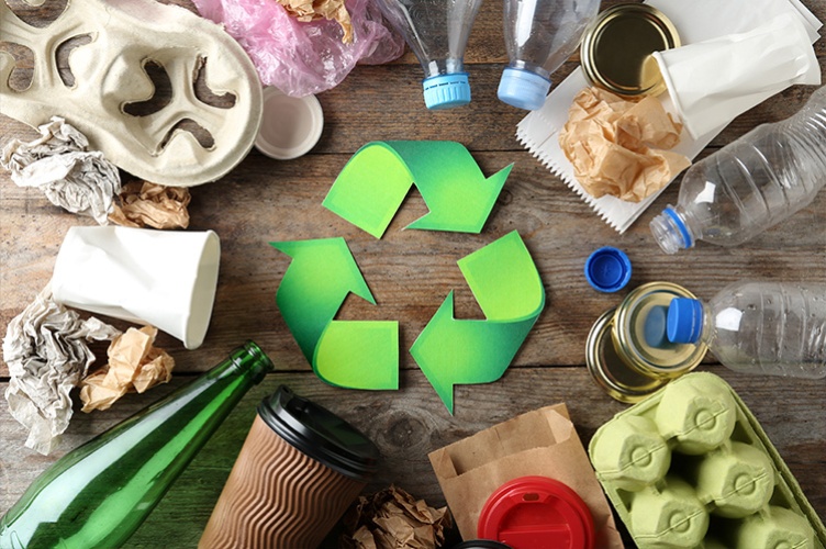 Reducing and recycling waste - © New Africa-AdobeStock-CCI Paris IDF [copyright]