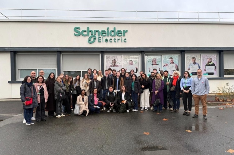 Group photo of the event