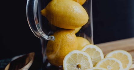 lemons in glass