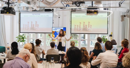 Photo of Pr Emanuelle Leon presenting during the event