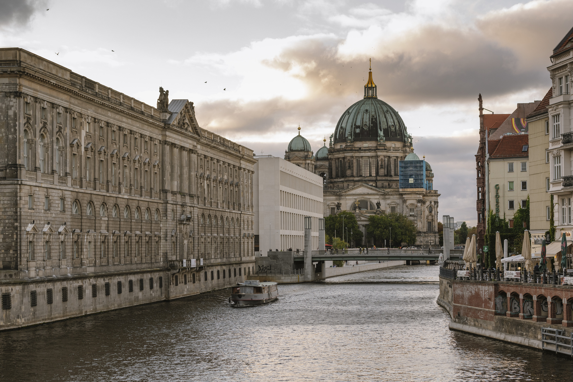 Berlin Custom Solutions-Berlin Dom
