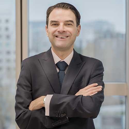 Avillaneda Nicolas-Benoit, Affiliate Professor - Law Economics & Humanities, ESCP
