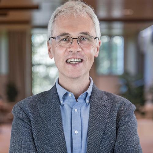 Jacob Frank, Professor - Marketing, ESCP