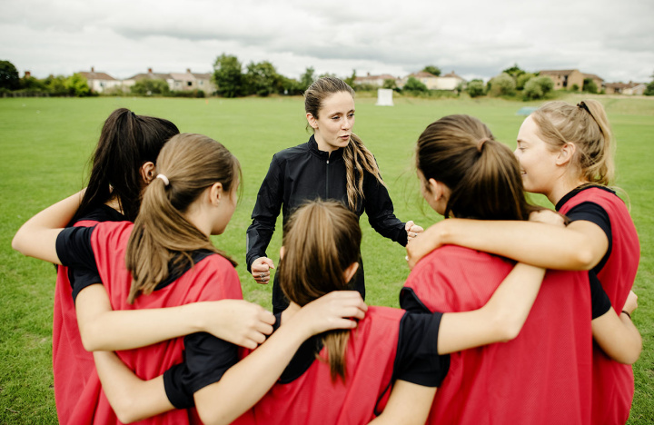 Taking up the field as women: the question of gender equality in sports