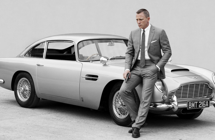 Can James Bond wait any longer before he switches to Jaguar?