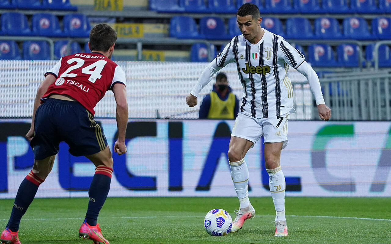 ©Alessandro Tocco / LaPresse Cristiano Ronaldo vs Cagliari