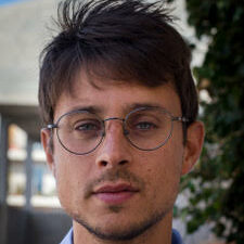 Julien Hervy is a strategy consultant and customer experience (CX) specialist.