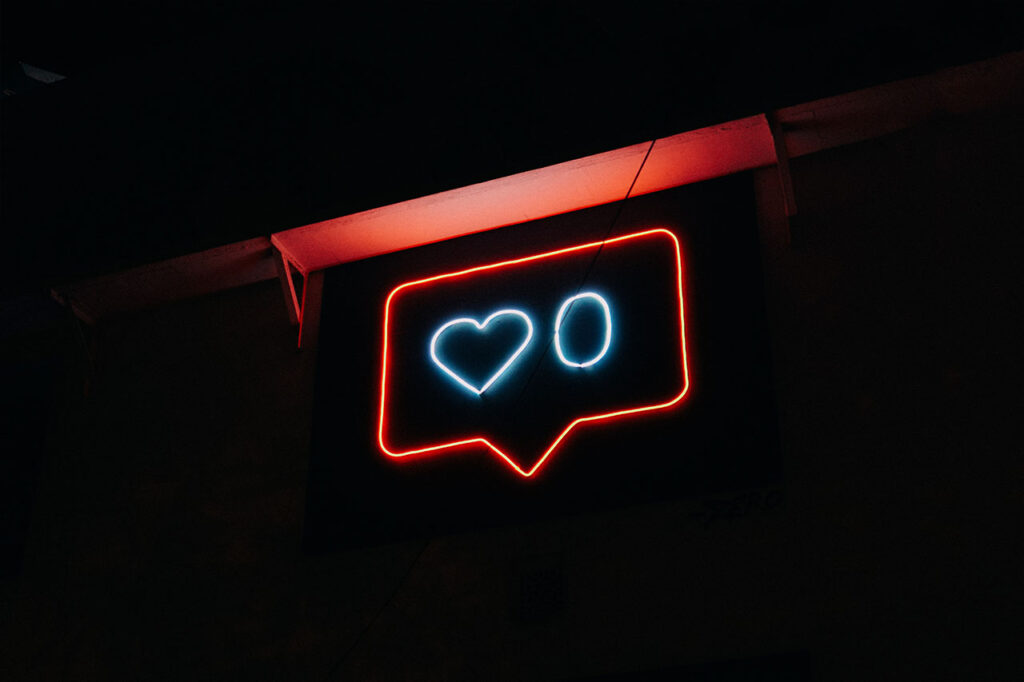 Neon signage, © Prateek Katyal / Unsplash