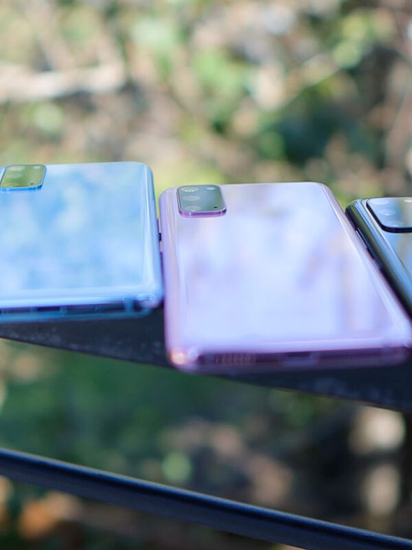 Feature photo by Daniel Romero/Unsplash. Several smartphones in a row.