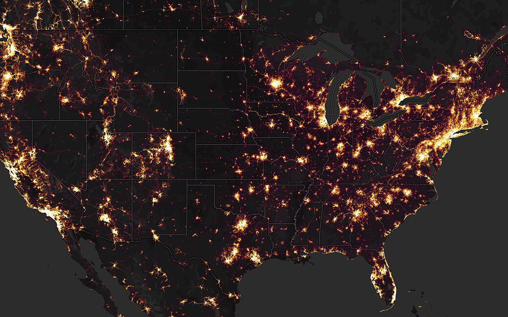 Strava Global Heat Map/ ©2021 Strava ©Mapbox ©OpenStreetMap Strava Global Heat Map ©Mapbox / OpenStreetMap
