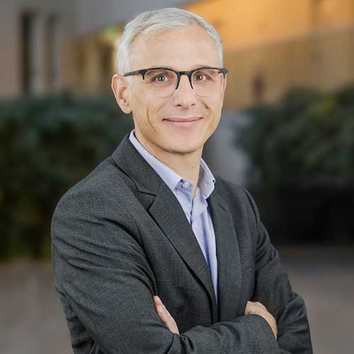Louis David Benyayer - Associate Professor at ESCP and Coordinator for ESCP Artificial Intelligence Initiatives Louis David Benyayer - Associate Professor at ESCP and Coordinator for ESCP Artificial Intelligence Initiatives