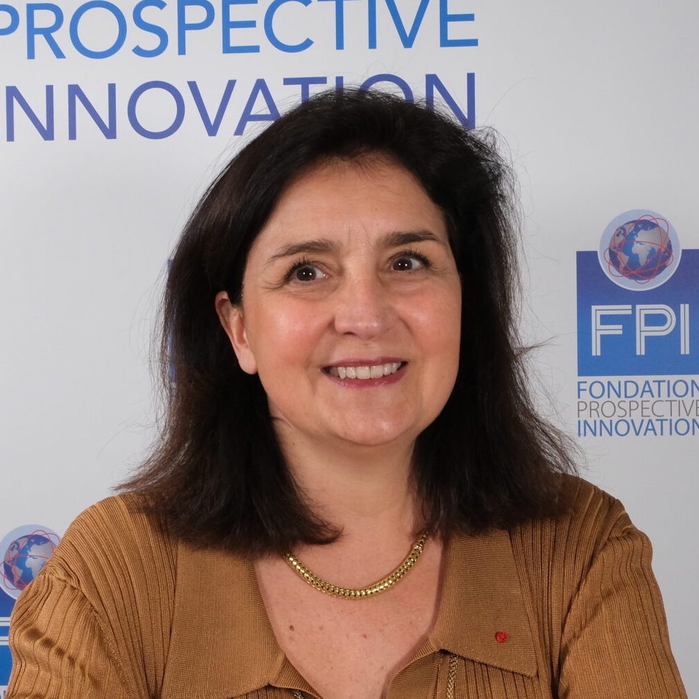 Emmanuelle Pérès Emmanuelle Pérès