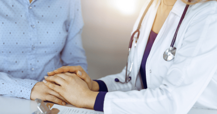 Del despacho al cuidado: lo que realmente construye confianza en la consulta médica Del despacho al cuidado: lo que realmente construye confianza en la consulta médica